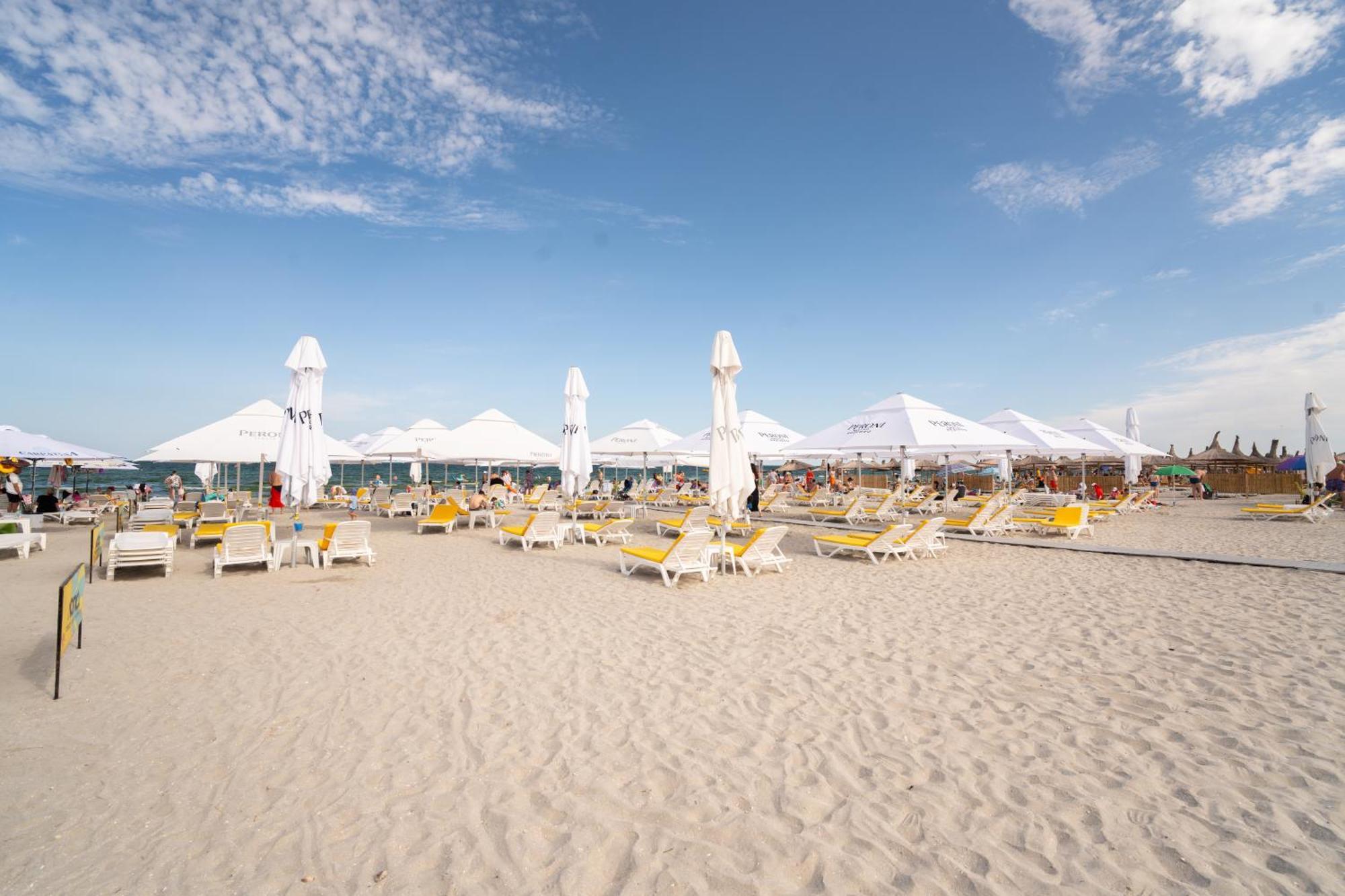 Nayino Resort Hotel Navodari Bagian luar foto